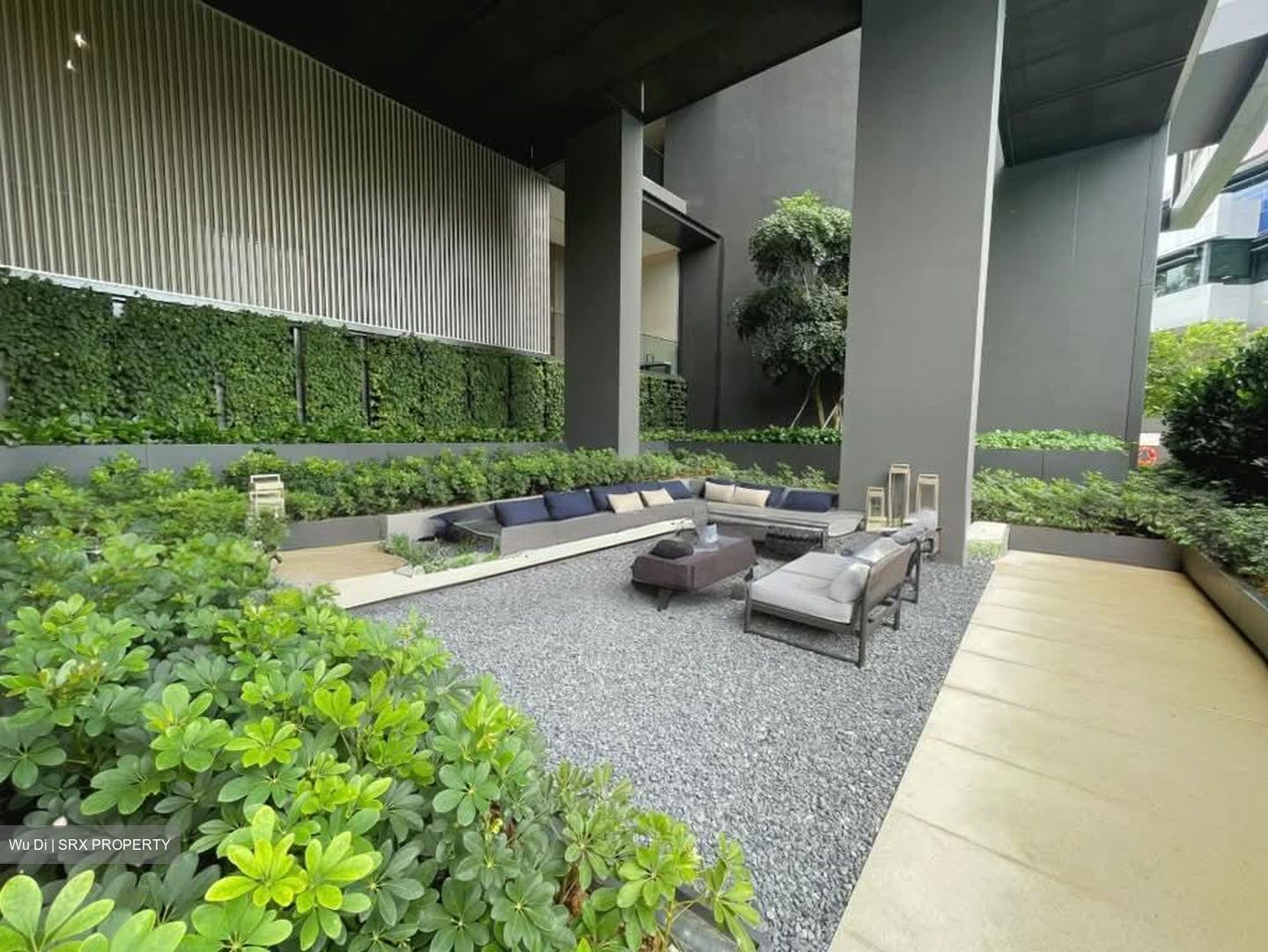 19 Nassim (D10), Apartment #560887101